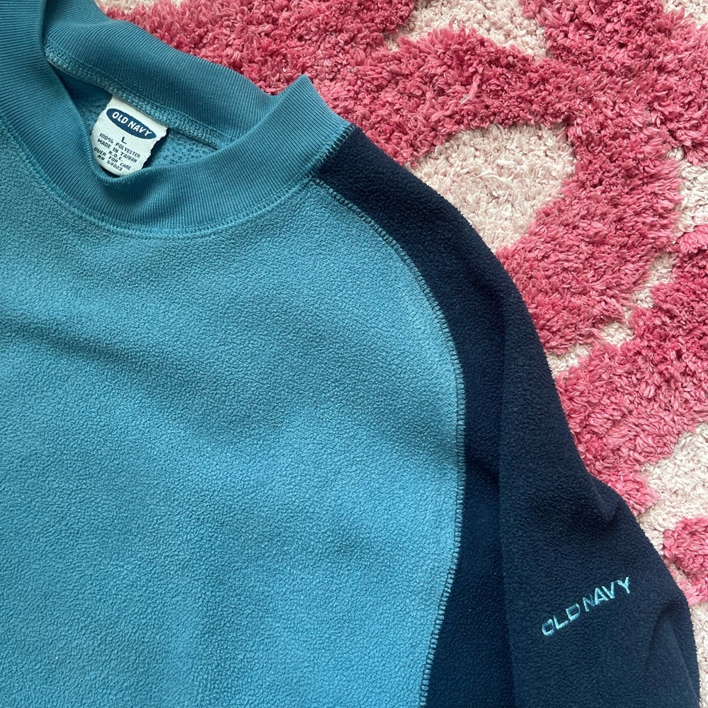 Vintage Y2K old navy fleece pullover crewneck sweater size L